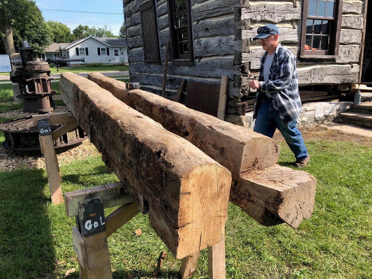 log house 3.jpg